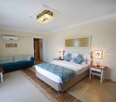My Marina Select Hotel 2*
